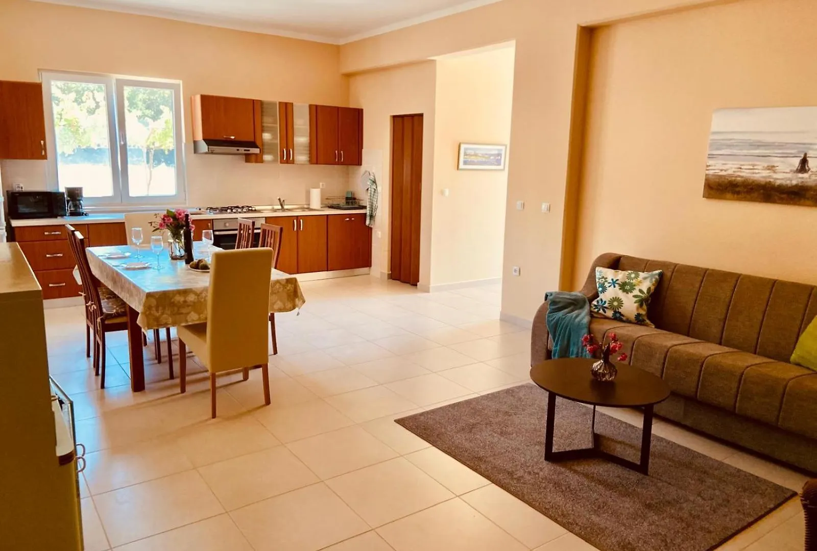Renatoemilia Spacious Apartment With Courtyard Koromacno 0*,